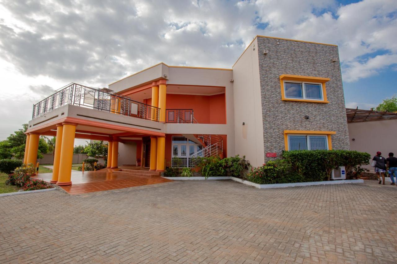 La Tua Villas Prampram Exterior photo